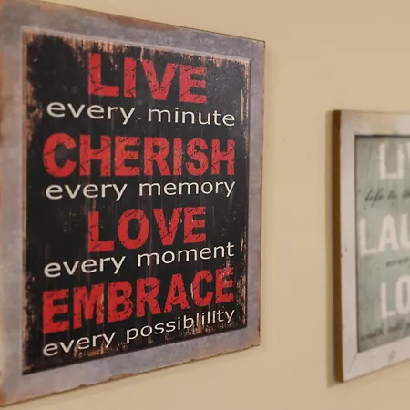 Alara شقة تيرانا